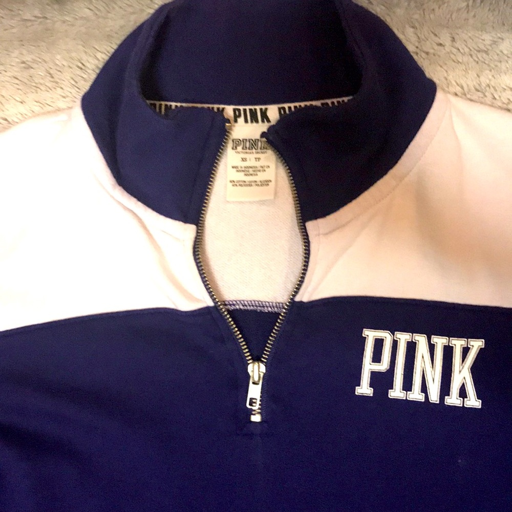 VS PINK half zip pullover - Picture 2 of 4